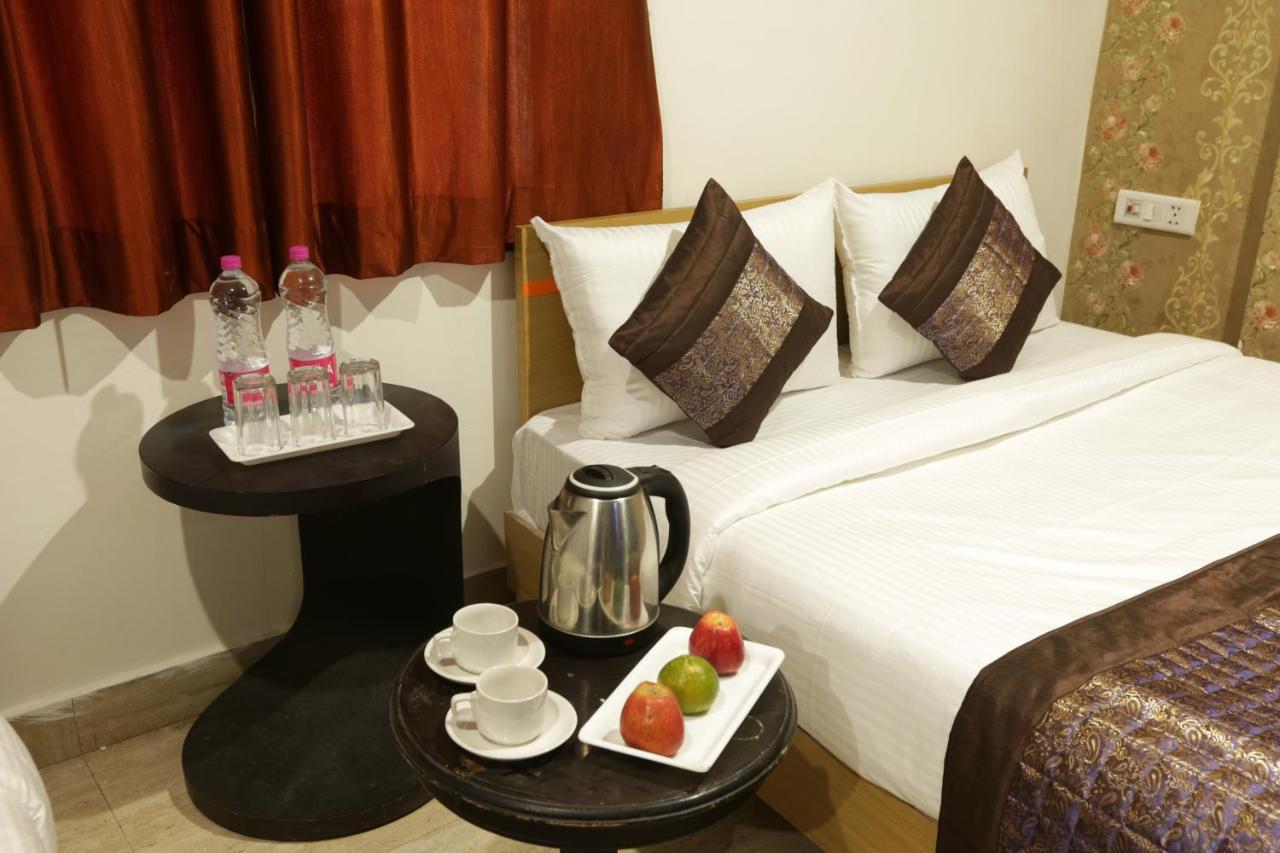 Hotel Square Stay Nové Dillí Exteriér fotografie